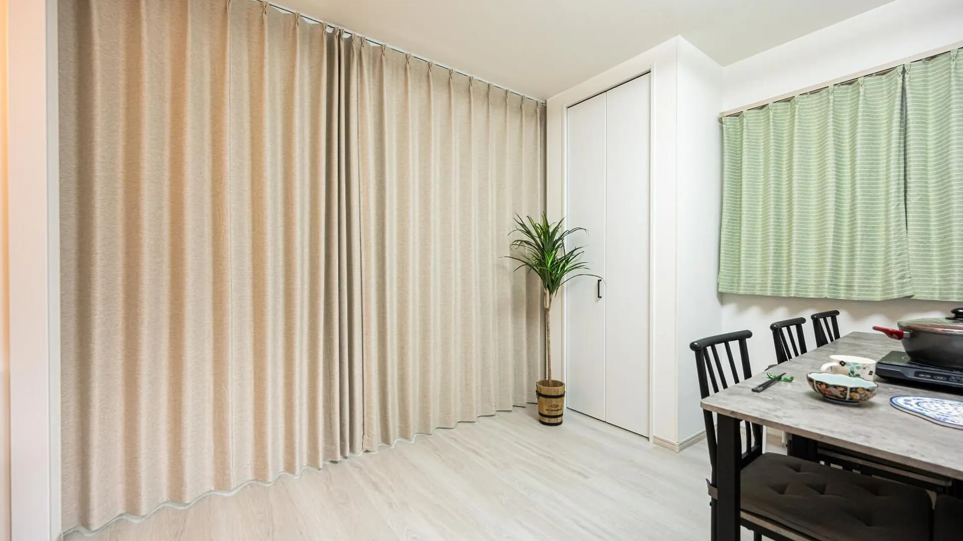 Mikoto House Osaka Villa Japan